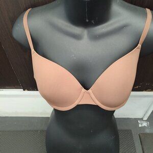 Skims T Shirt Demi Bra 34b Jasper Color